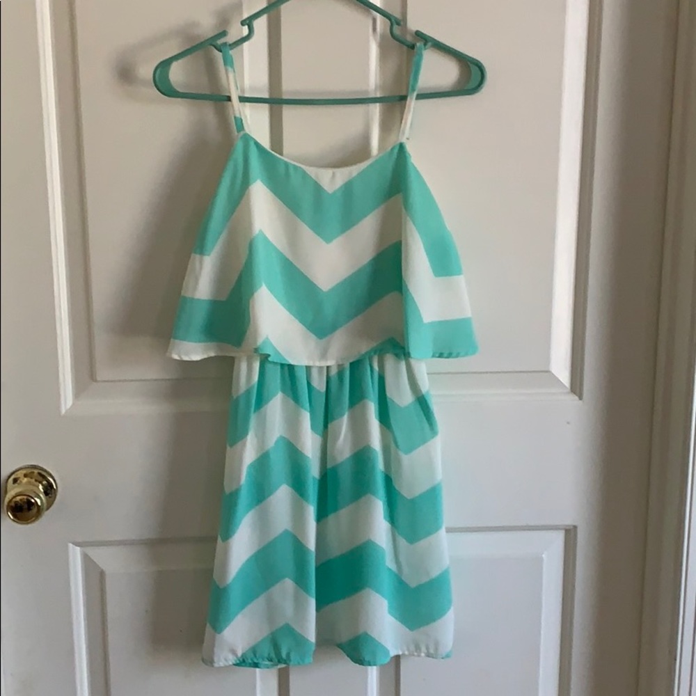 Rue 21 Dress w/ Chevron Pattern.  NWT - Picture 1 of 5